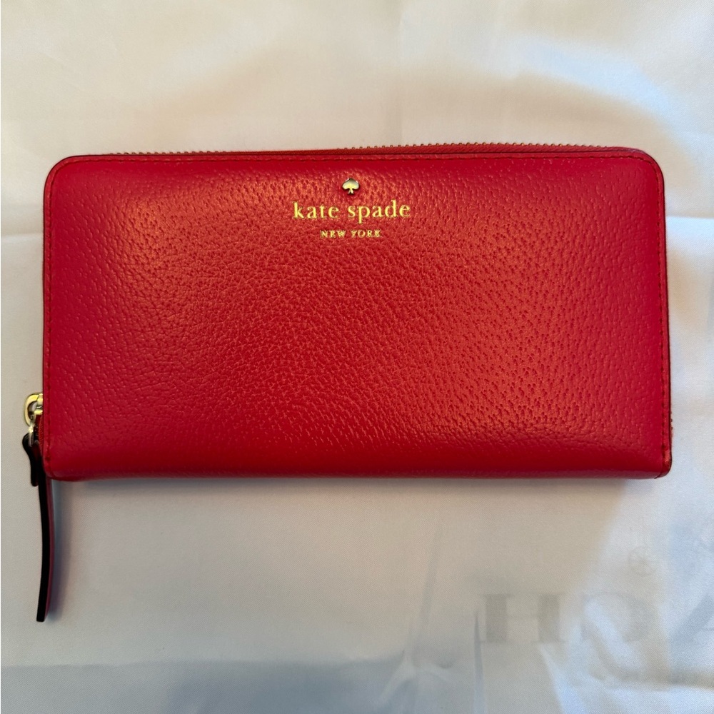 Never Used Kate Spade Vibrant Red Zip Wallet